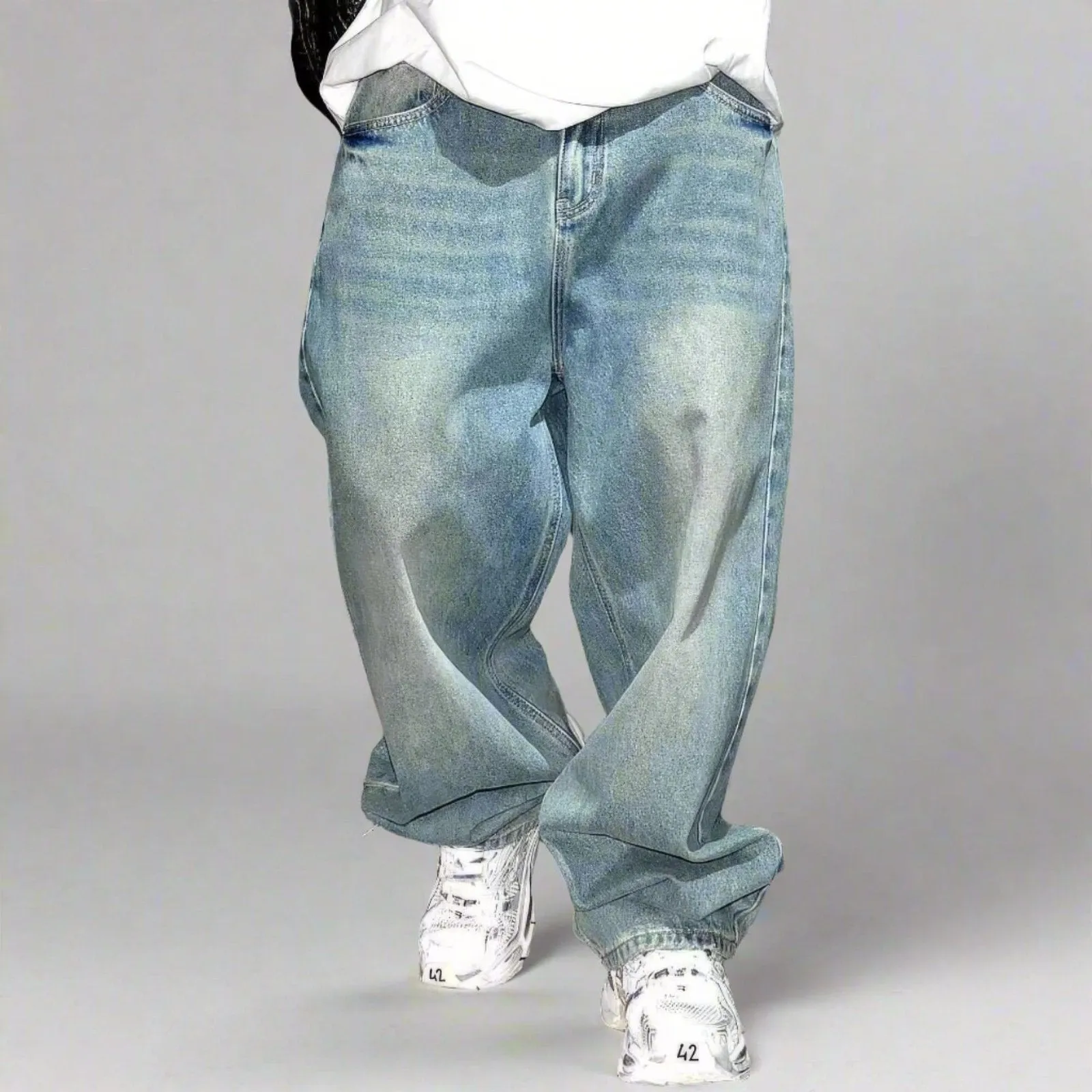 Distressed Wide-Leg 90's Baggy Blue Jeans
