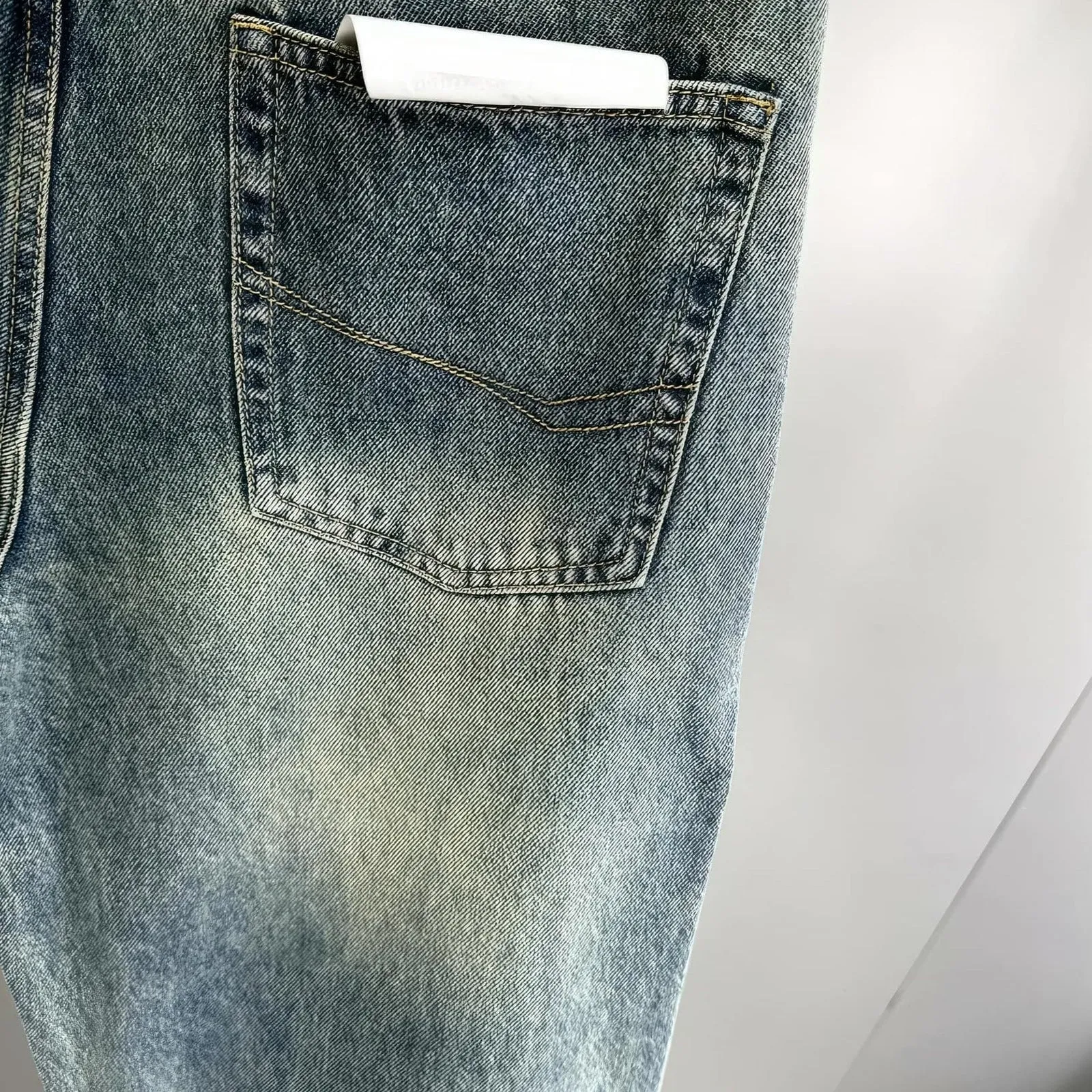 Distressed Wide-Leg 90's Baggy Blue Jeans