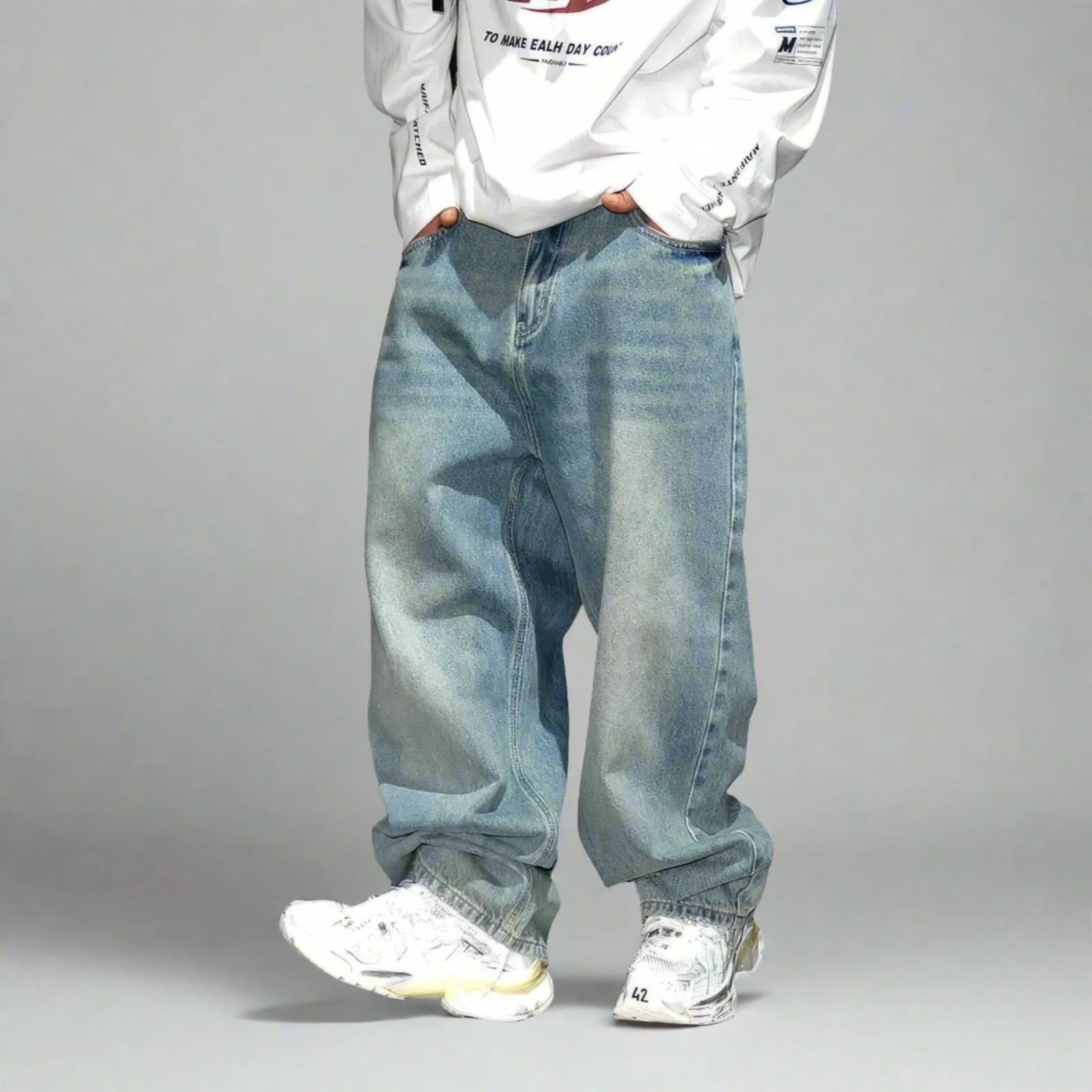 Distressed Wide-Leg 90's Baggy Blue Jeans