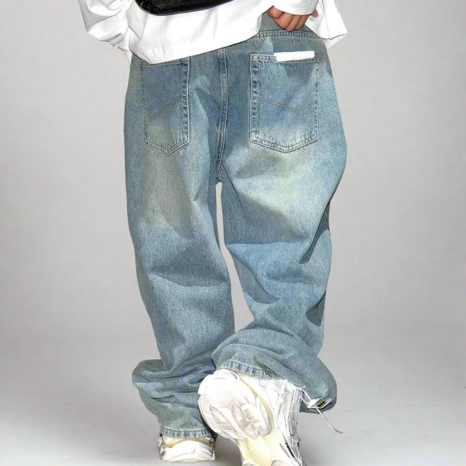 Distressed Wide-Leg 90's Baggy Blue Jeans