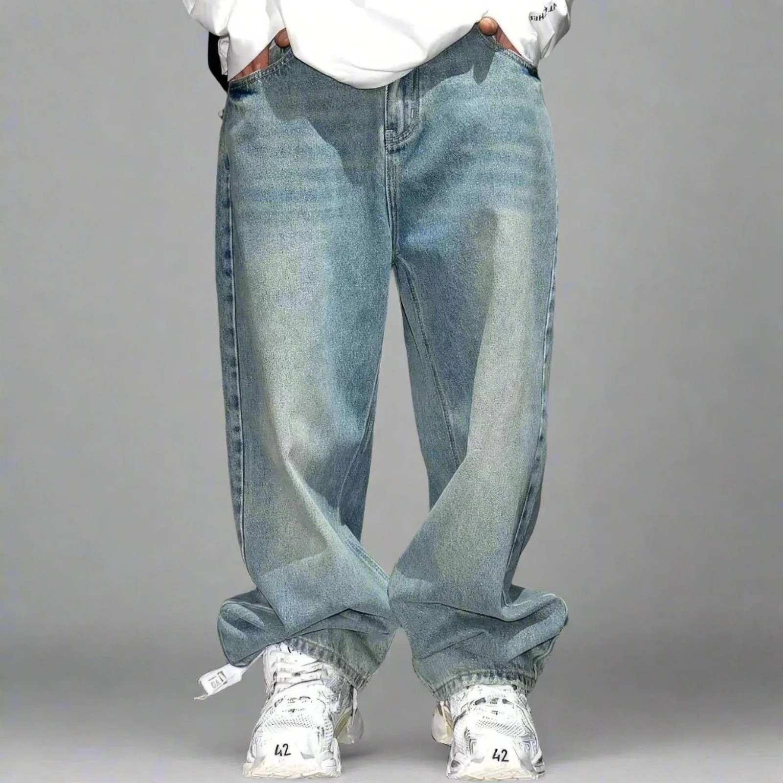 Distressed Wide-Leg 90's Baggy Blue Jeans